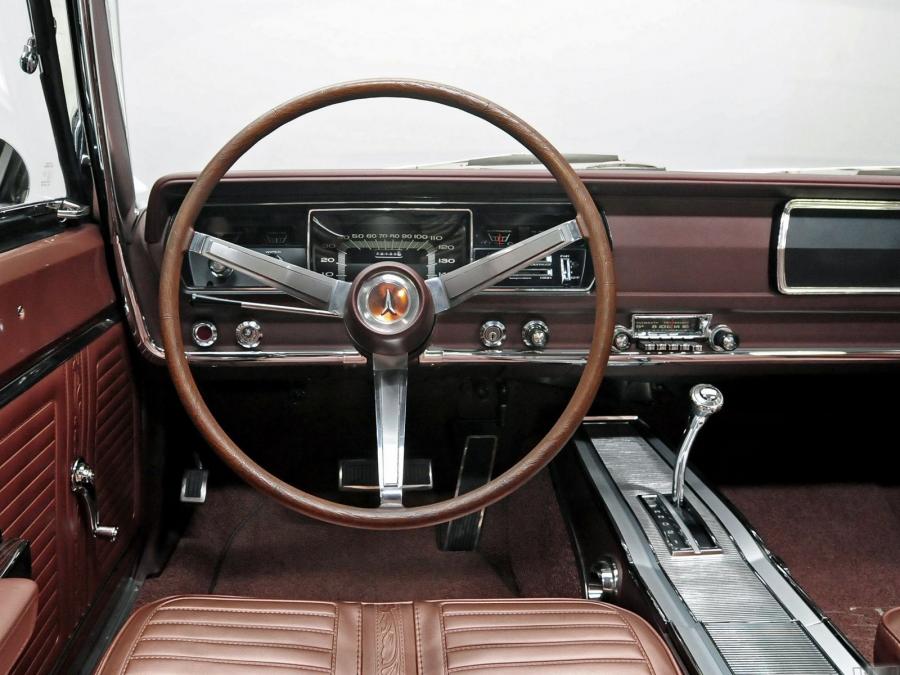  Plymouth Belvedere GTX 426 Hemi 1967 года  (фото 3 из 16)